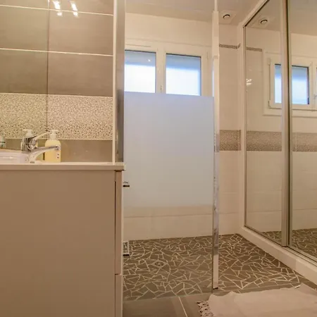 10g263 Дом отдыха Arcis-sur-Aube