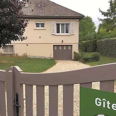 Holiday home 10g263 *