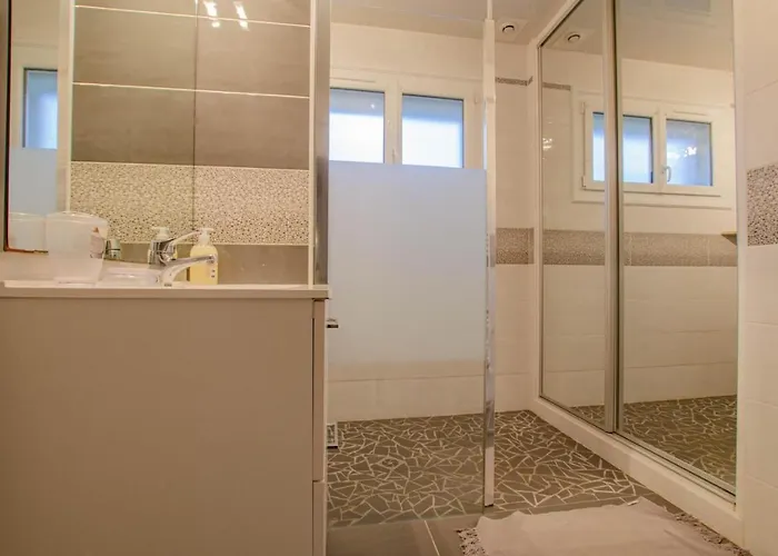 10g263 Hébergement de vacances Arcis-sur-Aube