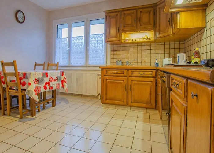 10g263 Hébergement de vacances *