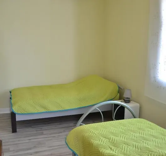 Hébergement de vacances 10g263 Arcis-sur-Aube